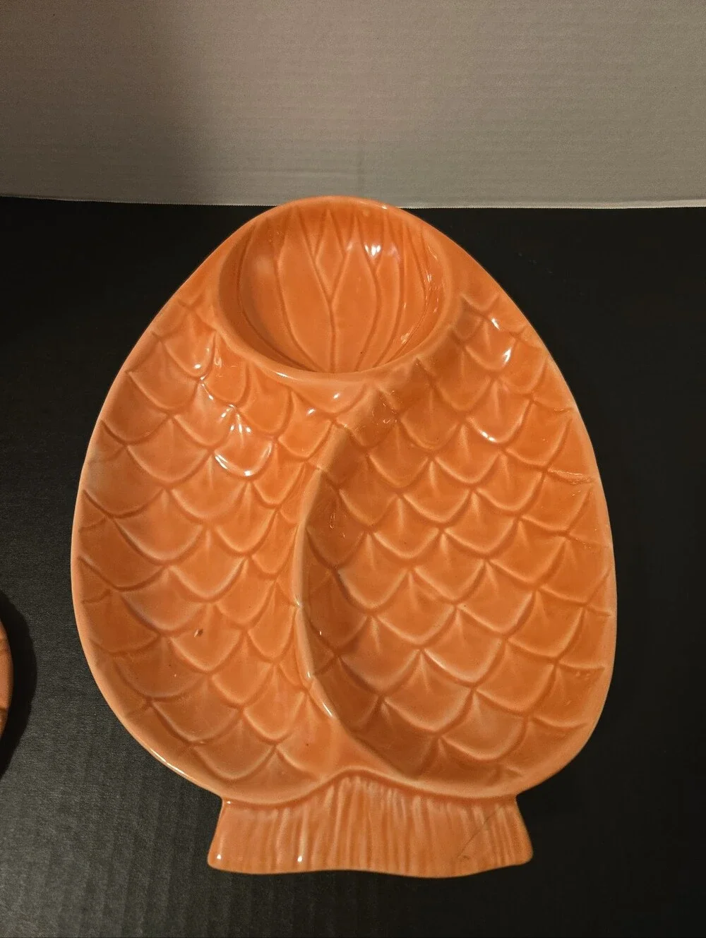 Vintage Hoeniq Of California USA Art Pottery Pink/Coral Fish, Bowl Platter